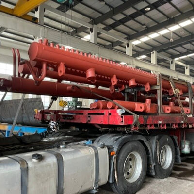 Stoomketel De stoomketel zorgt voor de distributie van droge stoom door het watergehalte te regelen en de flexibiliteit van de ketelsectie mogelijk te maken